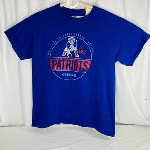 New England Patriots Majestic T Shirt Old Logo NFL Blue Large Football Unisex